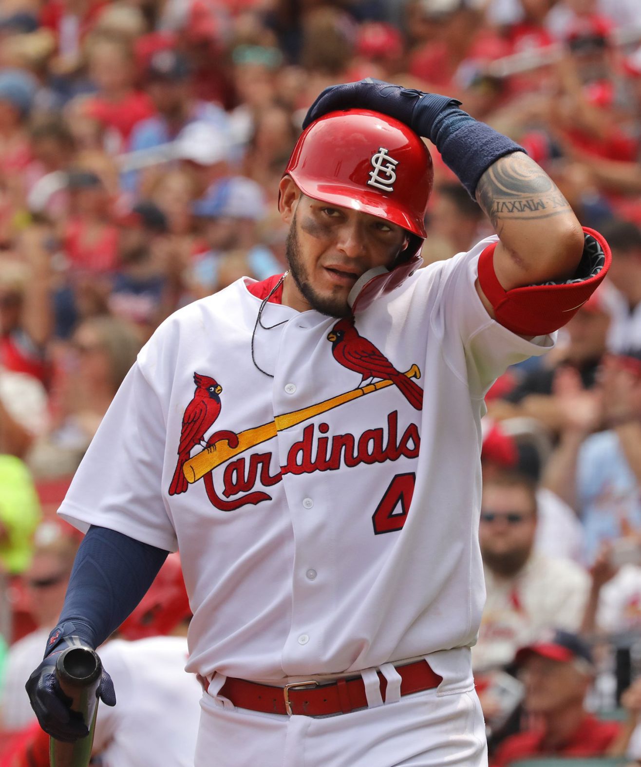 Close doesn't count as Cards lose to Brewers 2-1